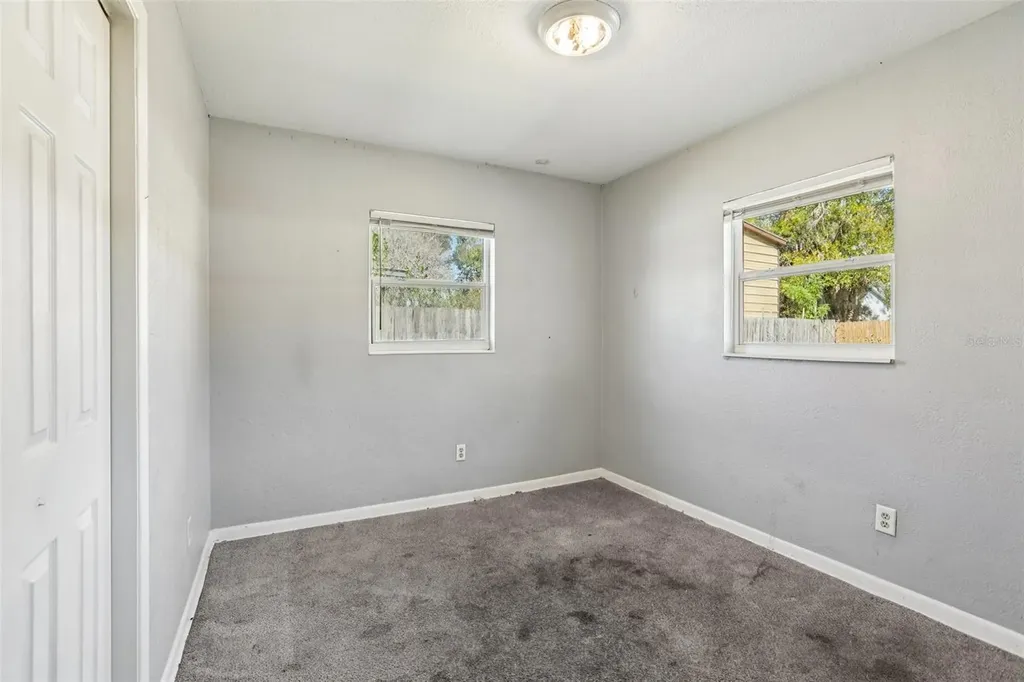1809 W Crawford Street Tampa FL 33604