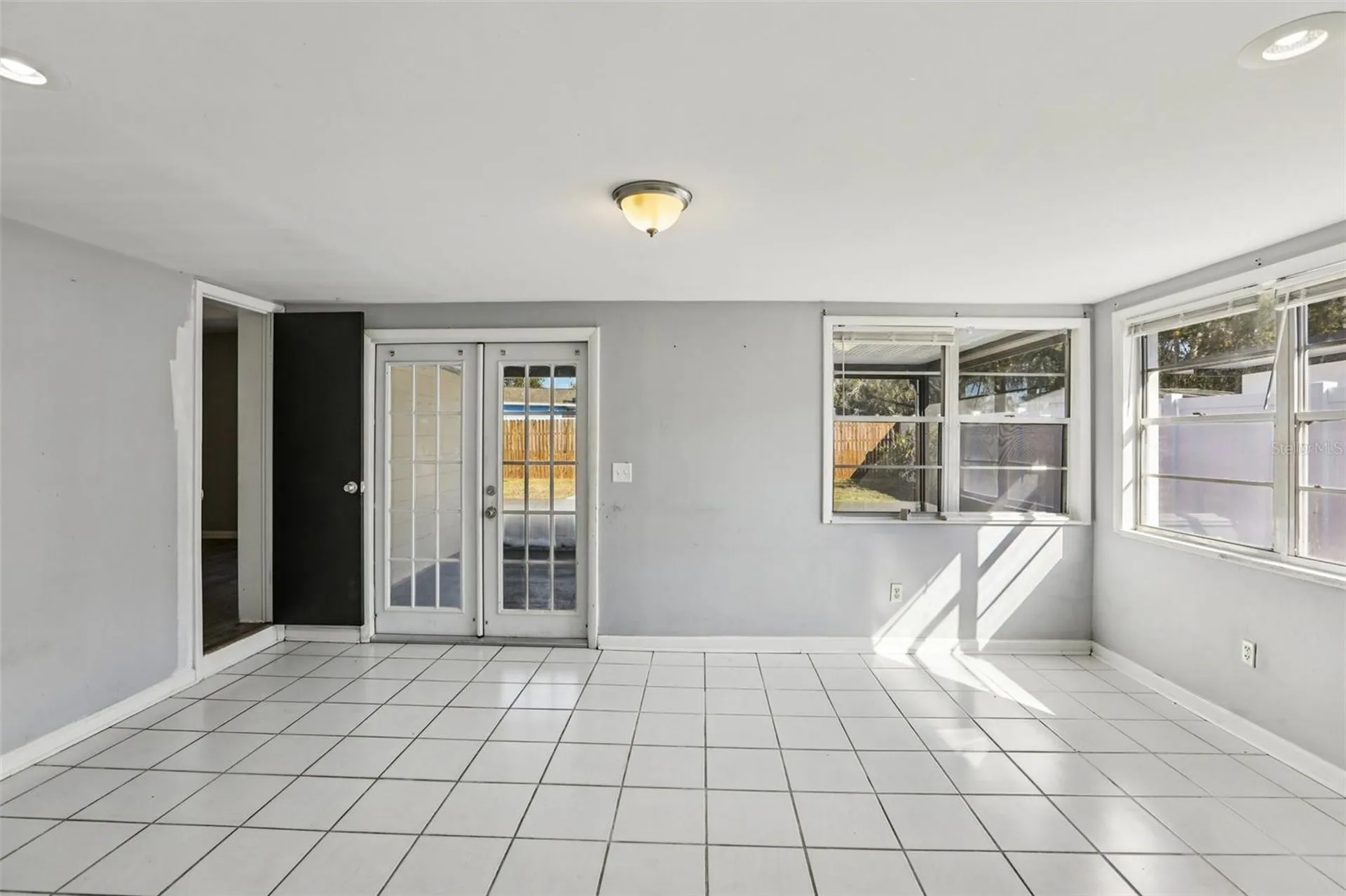 1809 W Crawford Street Tampa FL 33604