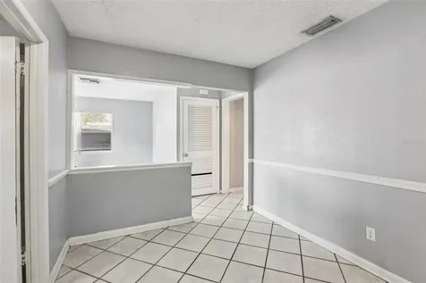 1809 W Crawford Street Tampa FL 33604