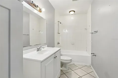 1809 W Crawford Street Tampa FL 33604