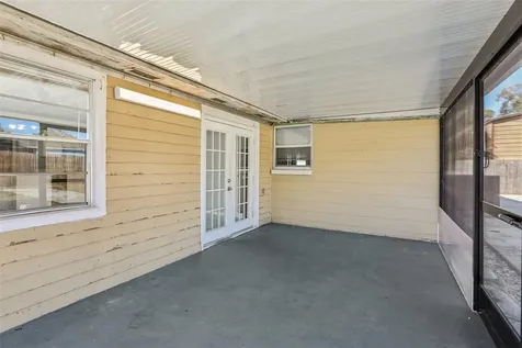 1809 W Crawford Street Tampa FL 33604