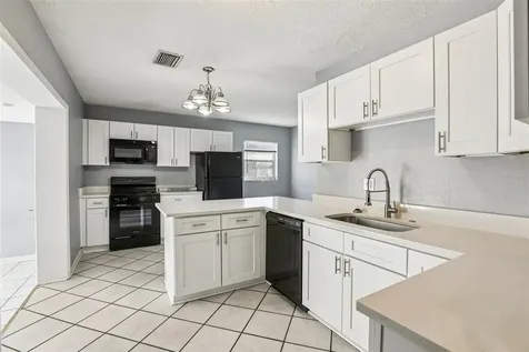 1809 W Crawford Street Tampa FL 33604