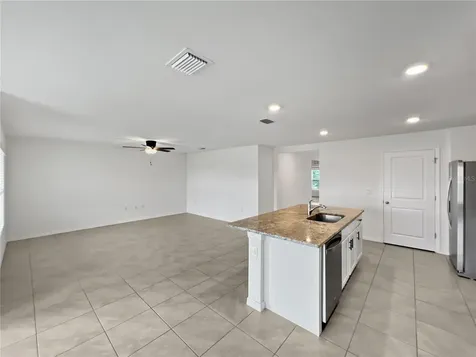 5563 SW 43rd Court Ocala FL 34474