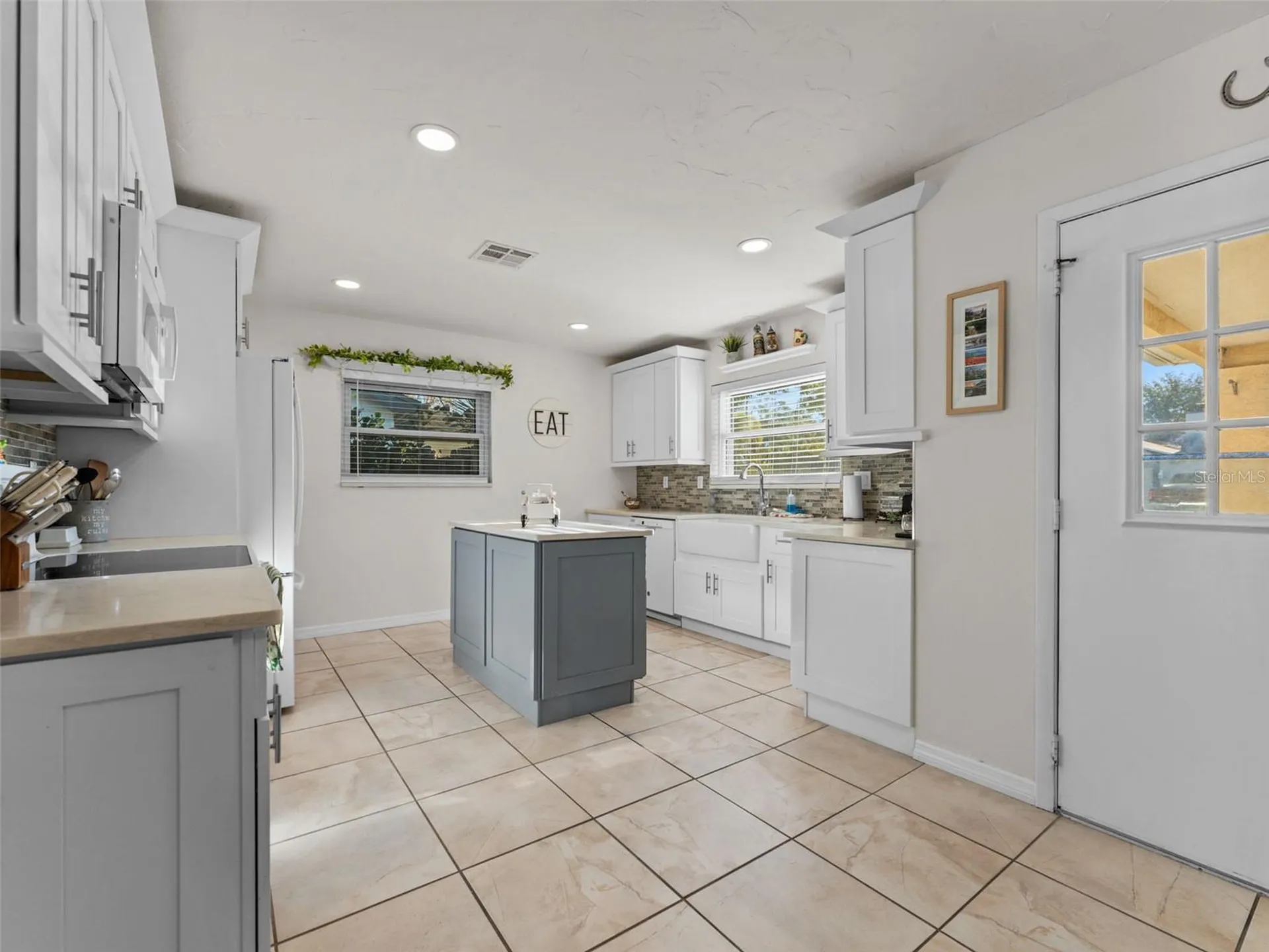 1768 W Groveleaf Avenue Palm Harbor FL 34683