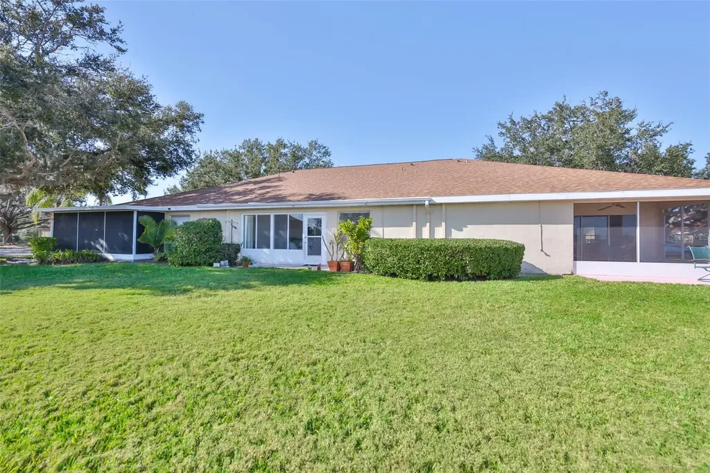 2505 New Haven Circle Sun City Center FL 33573