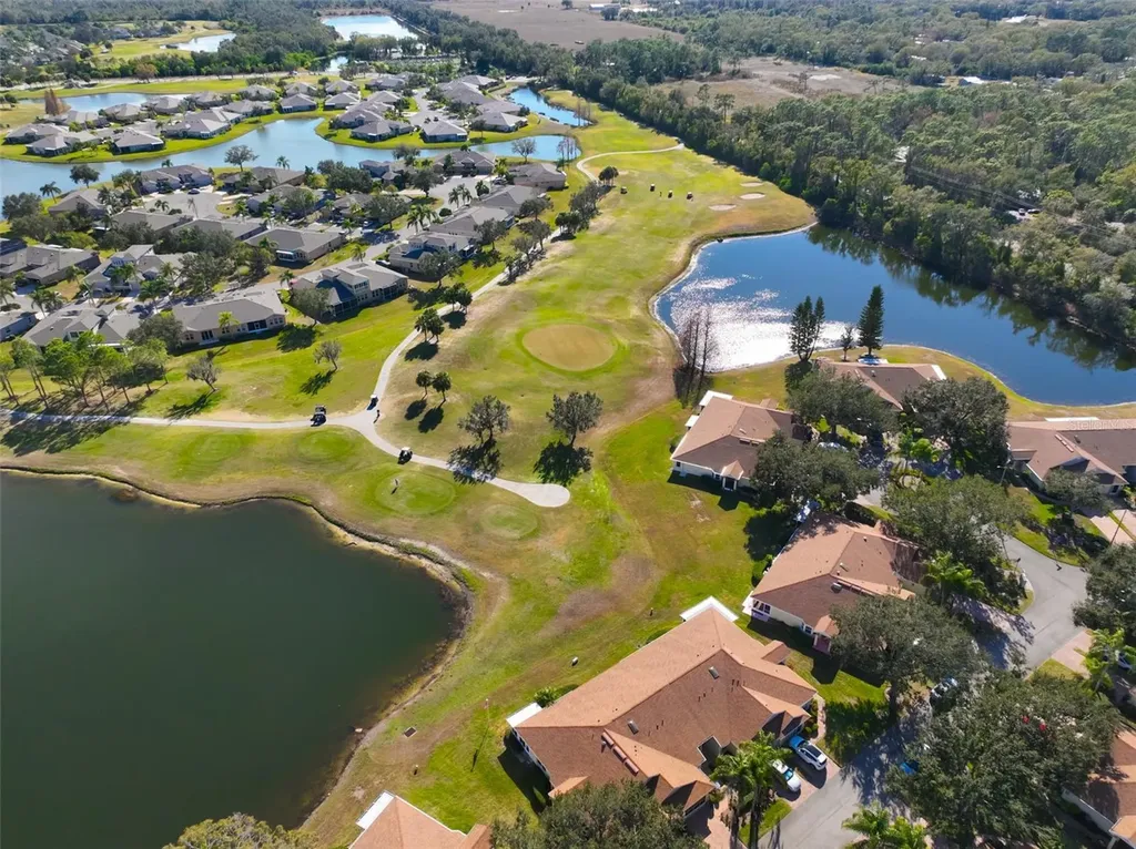 2505 New Haven Circle Sun City Center FL 33573