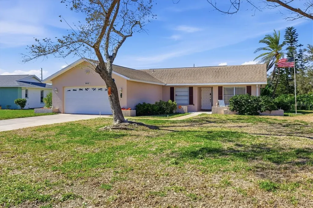 1802 W 69th Street W Bradenton FL 34209