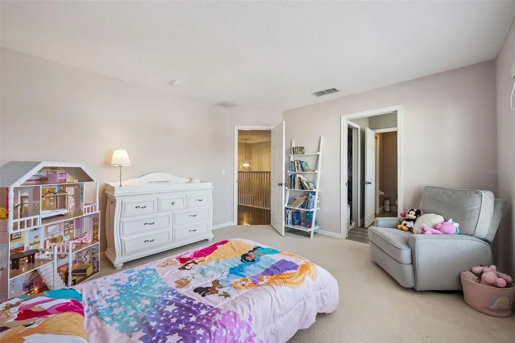 9319 Marsh Oaks Court Orlando FL 32832