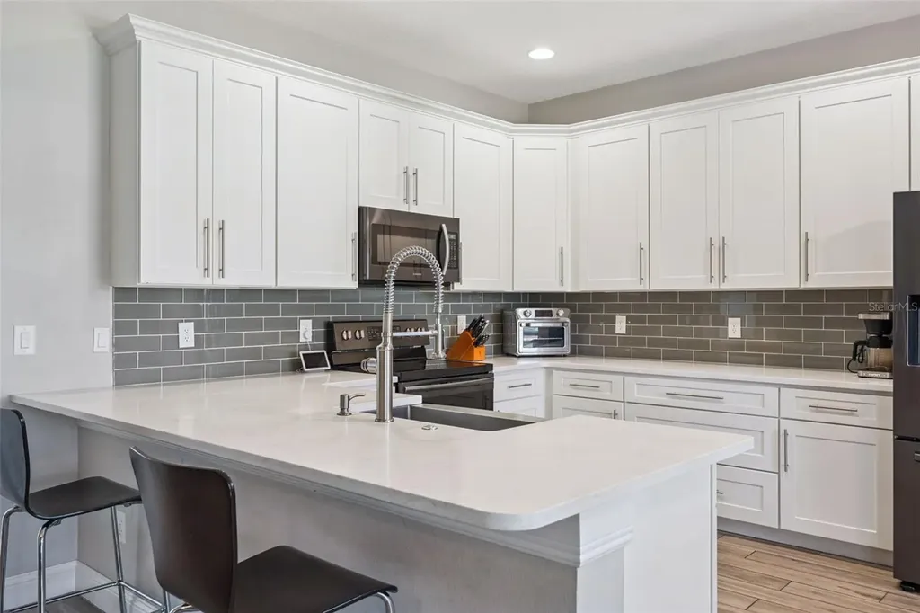 9319 Marsh Oaks Court Orlando FL 32832