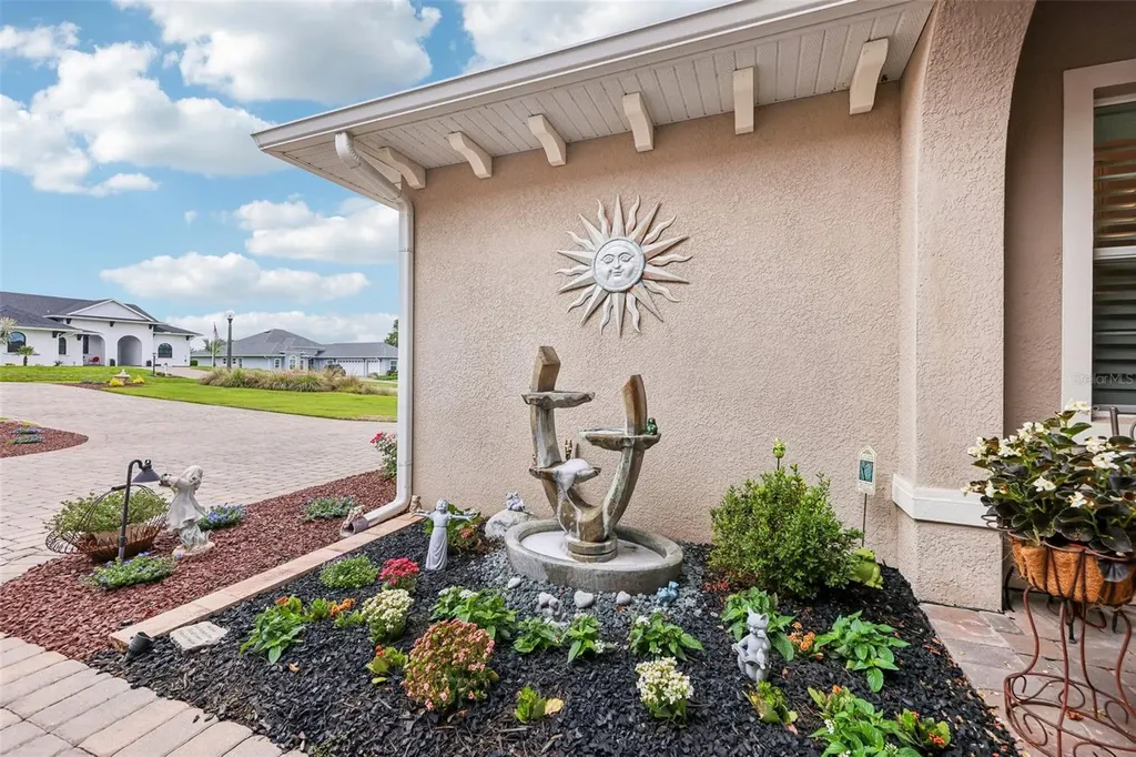5096 Greens Drive Lady Lake FL 32159