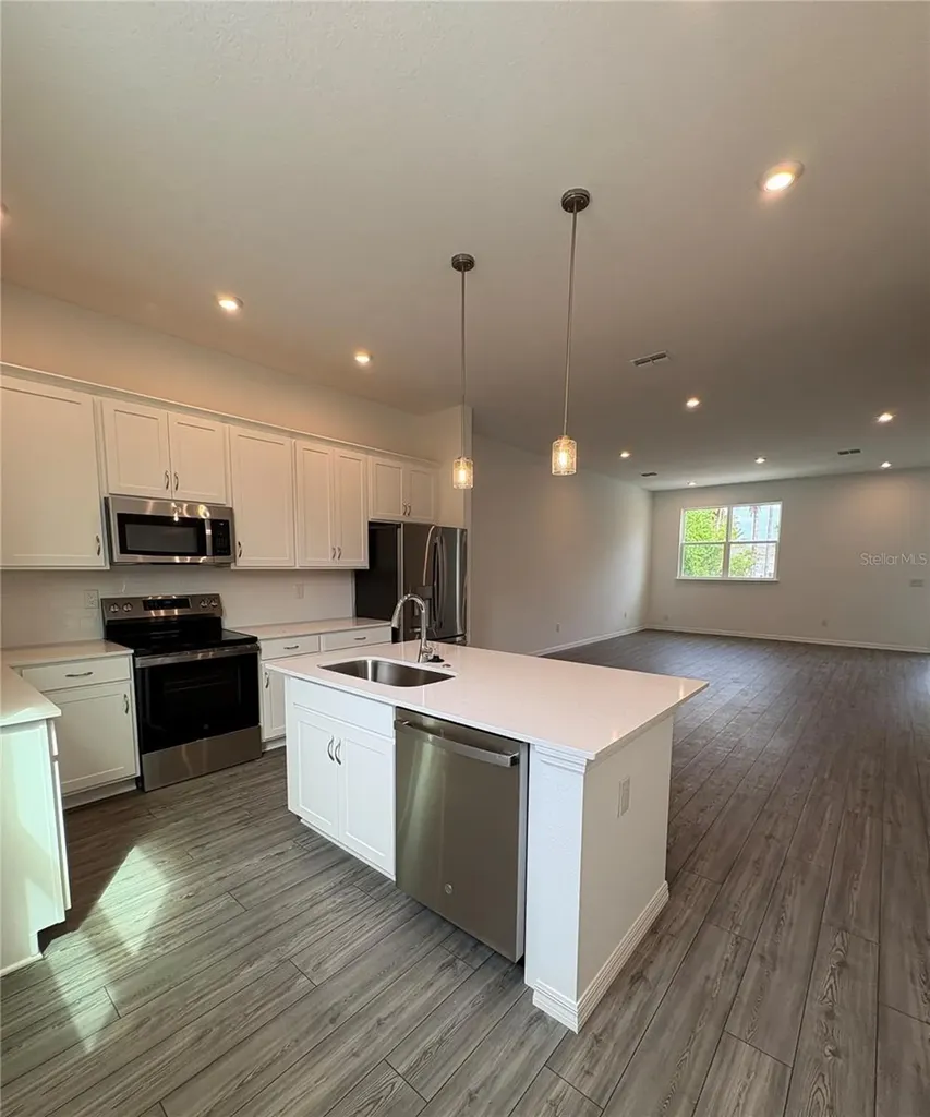 9716 Tate Lane Westchase FL 33626
