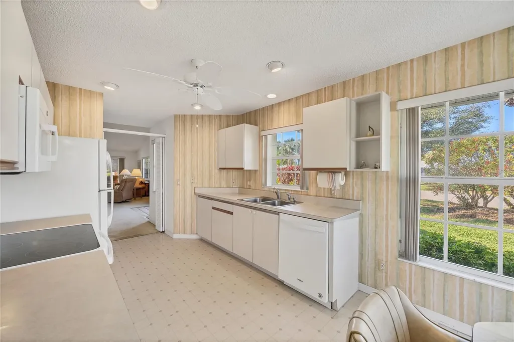 1800 Ashley Drive Venice FL 34292