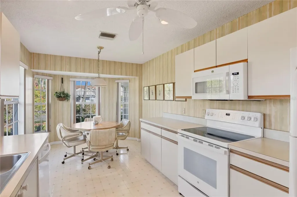 1800 Ashley Drive Venice FL 34292