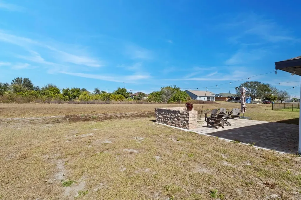 633 Carrillon Avenue S Lehigh Acres FL 33974