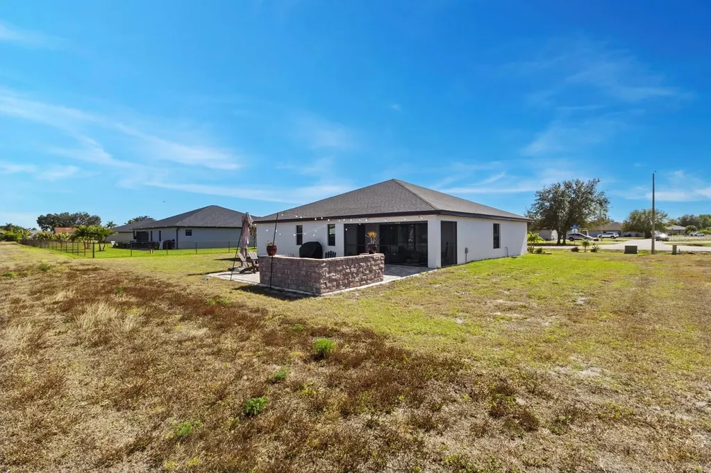 633 Carrillon Avenue S Lehigh Acres FL 33974