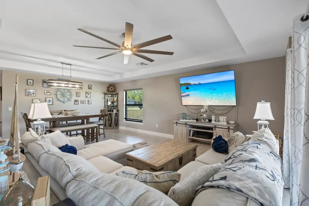 633 Carrillon Avenue S Lehigh Acres FL 33974