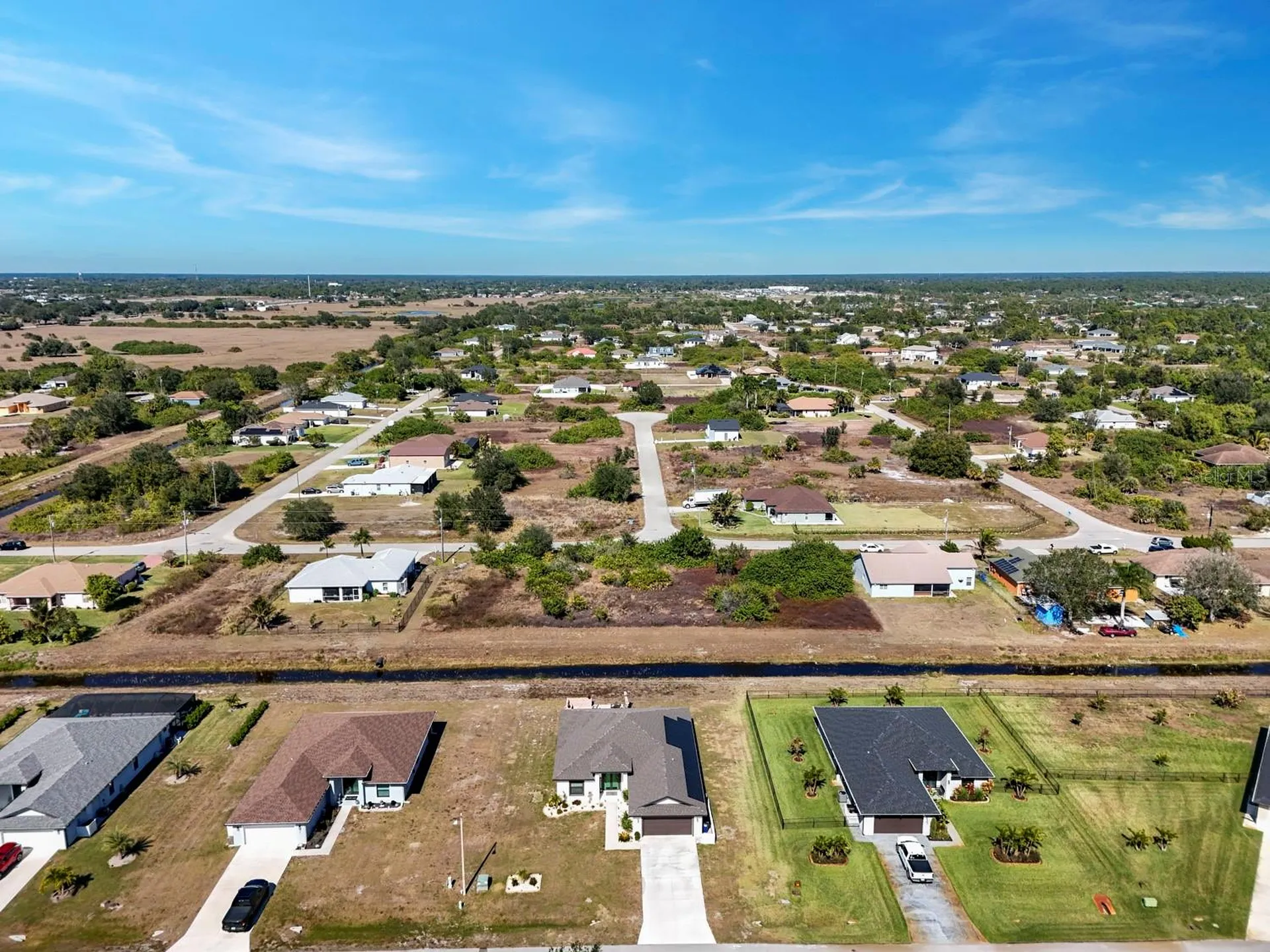 633 Carrillon Avenue S Lehigh Acres FL 33974