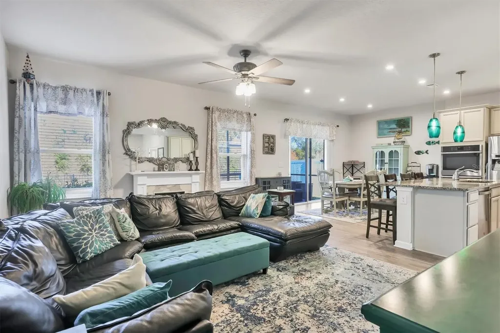 5430 Spanish Moss Cove Bradenton FL 34203