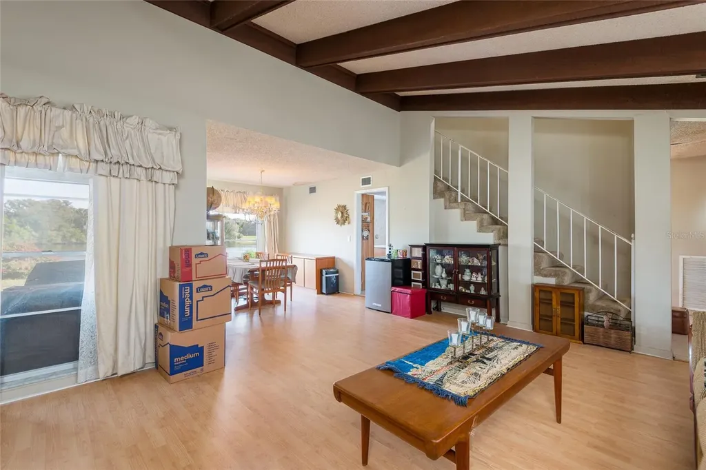 6809 Twelve Oaks Boulevard Tampa FL 33634