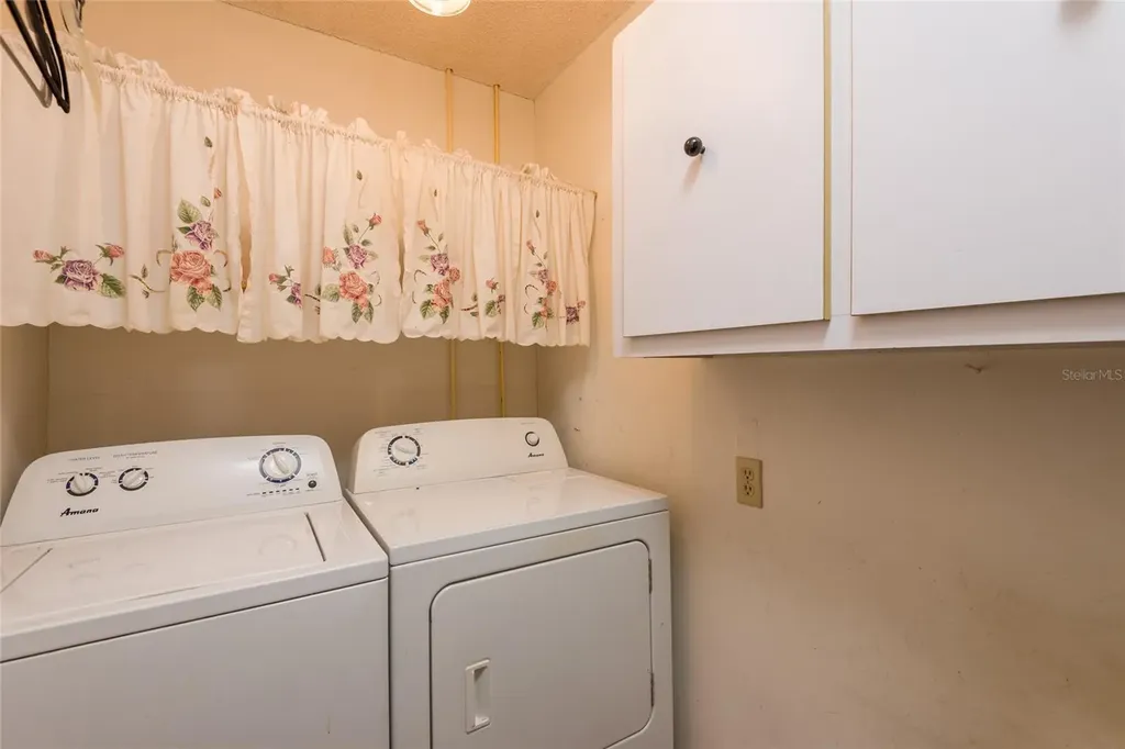 6809 Twelve Oaks Boulevard Tampa FL 33634