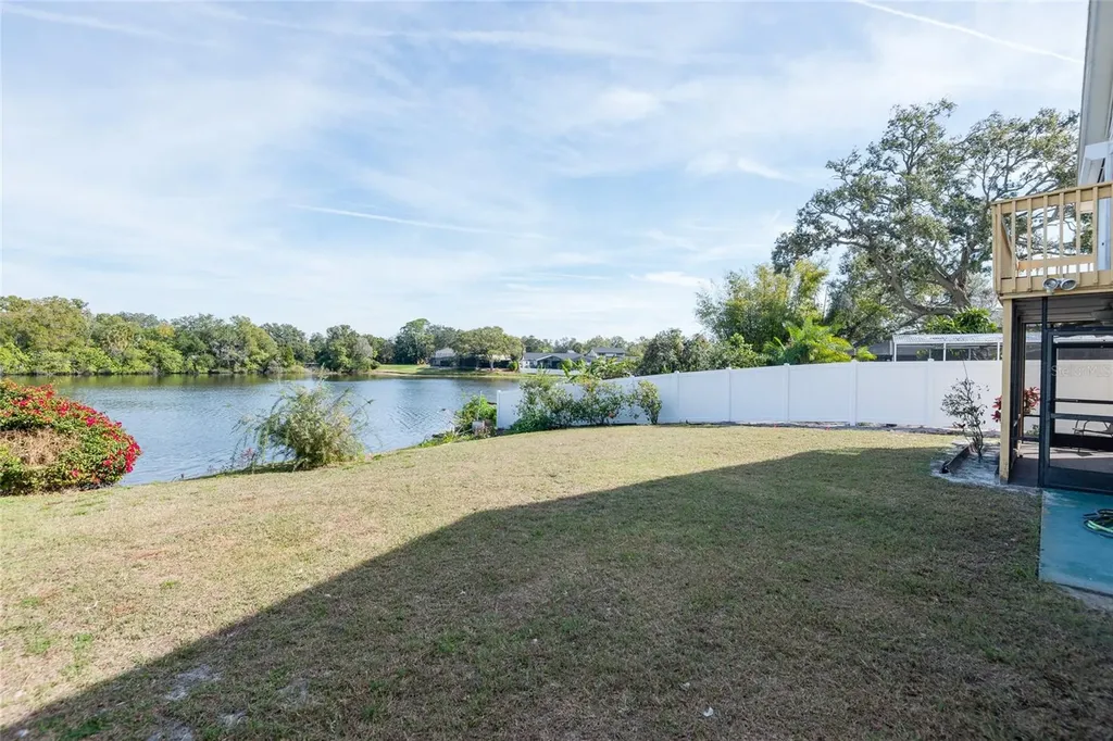 6809 Twelve Oaks Boulevard Tampa FL 33634