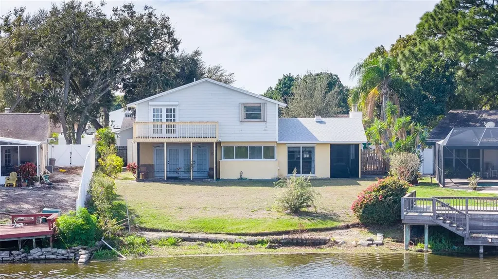 6809 Twelve Oaks Boulevard Tampa FL 33634