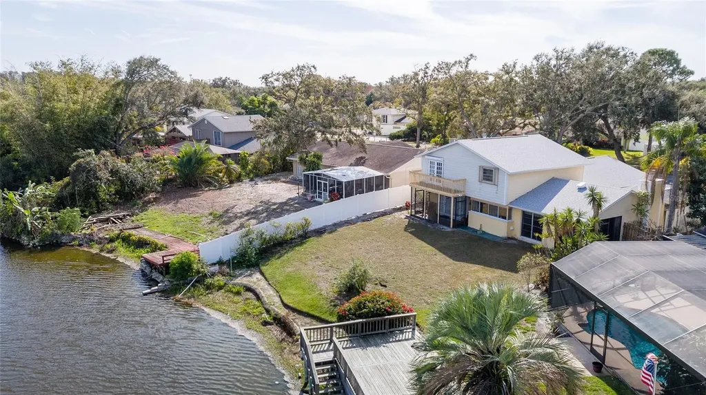 6809 Twelve Oaks Boulevard Tampa FL 33634
