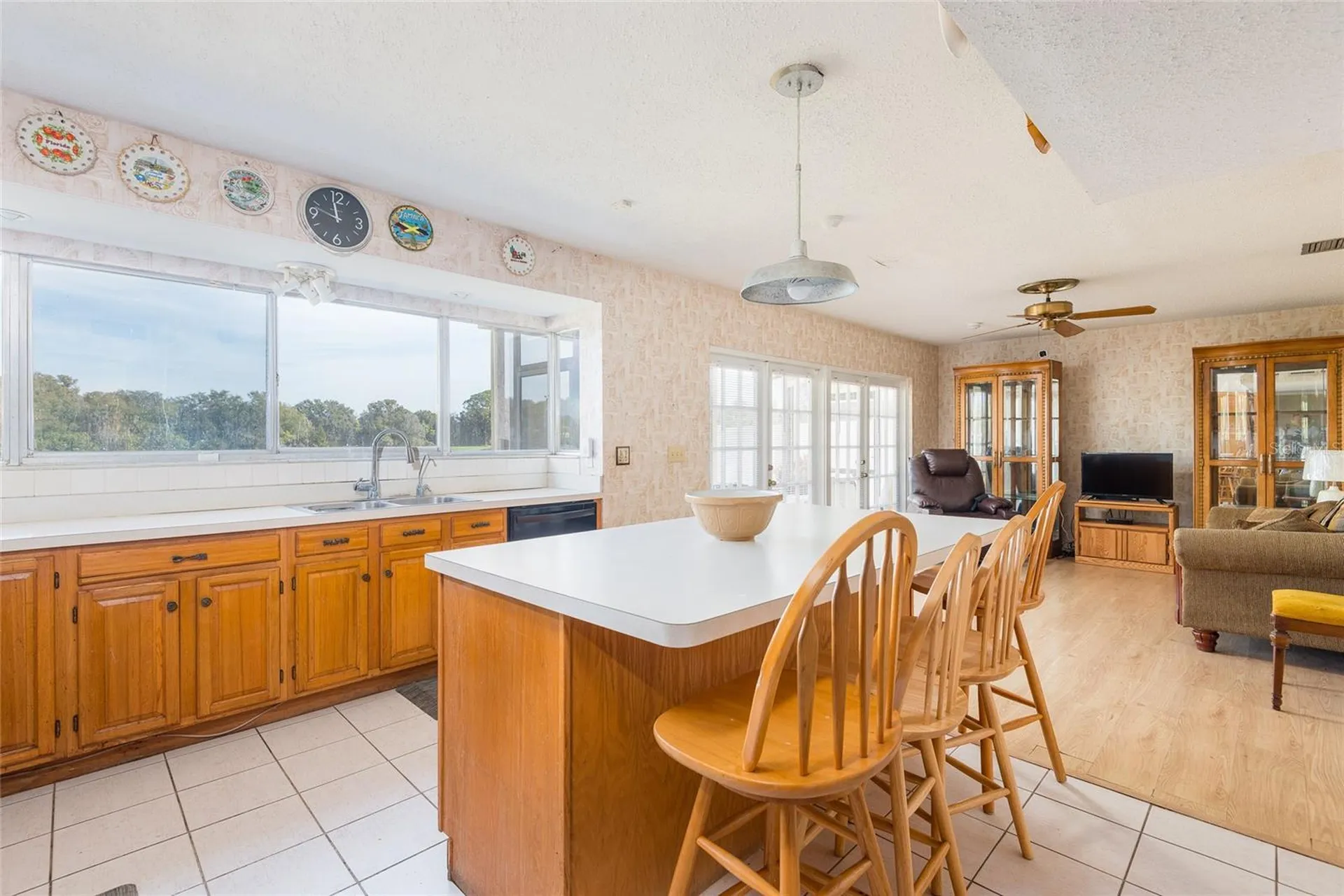 6809 Twelve Oaks Boulevard Tampa FL 33634