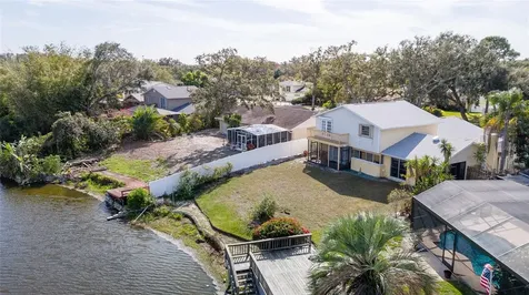 6809 Twelve Oaks Boulevard Tampa FL 33634