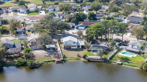 6809 Twelve Oaks Boulevard Tampa FL 33634