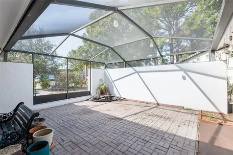 6809 Twelve Oaks Boulevard Tampa FL 33634