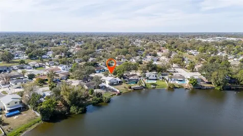 6809 Twelve Oaks Boulevard Tampa FL 33634