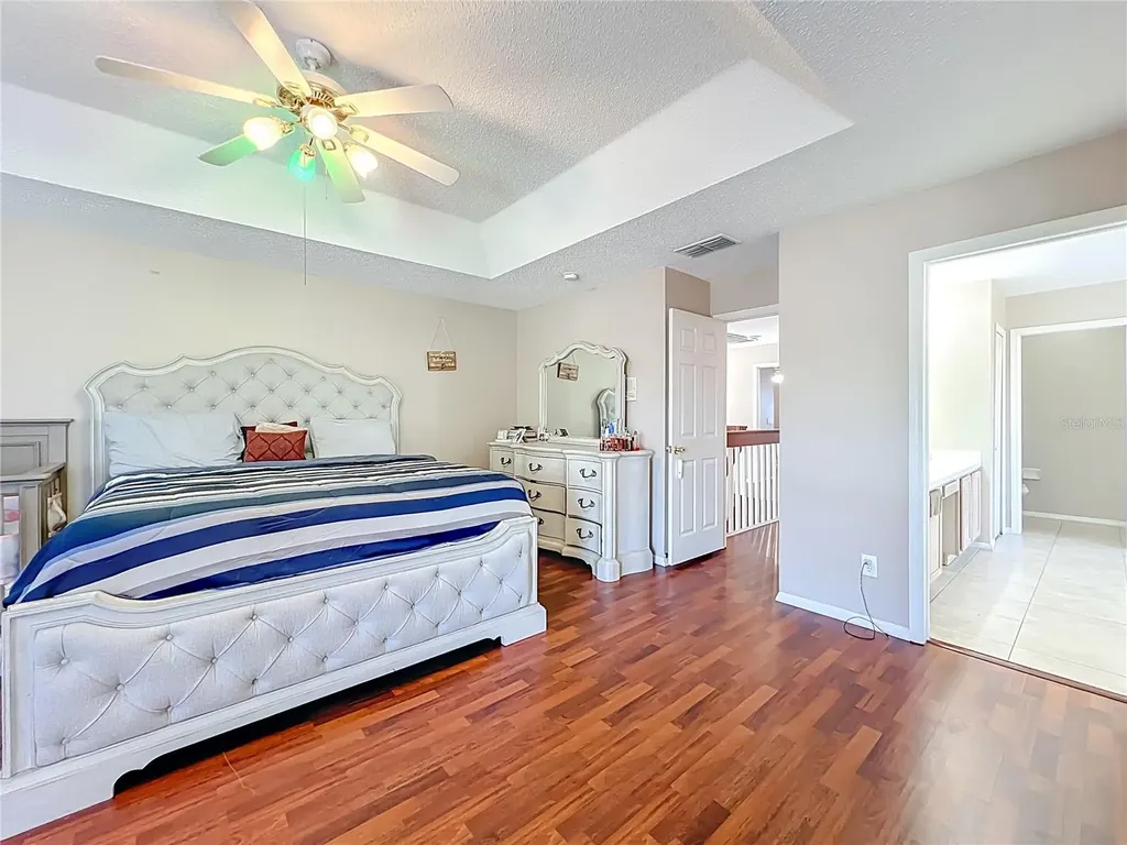 15000 Lake Azure Drive Orlando FL 32824
