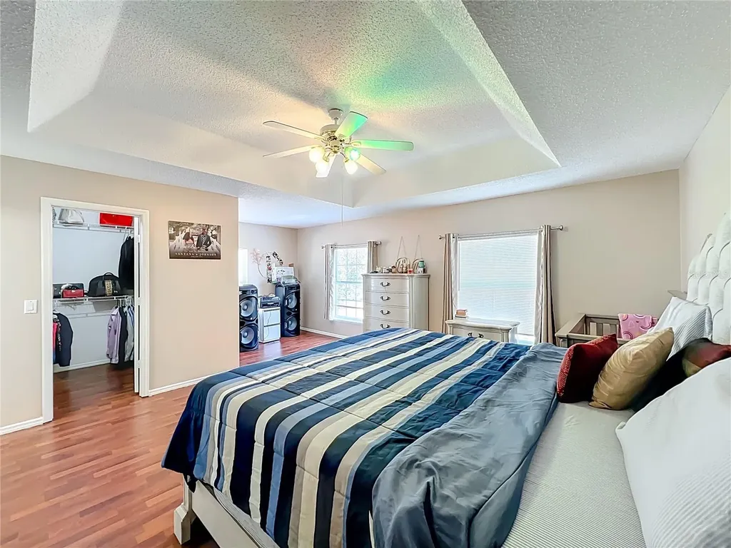 15000 Lake Azure Drive Orlando FL 32824