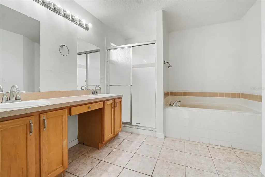 1918 Aspenridge Court Ocoee FL 34761
