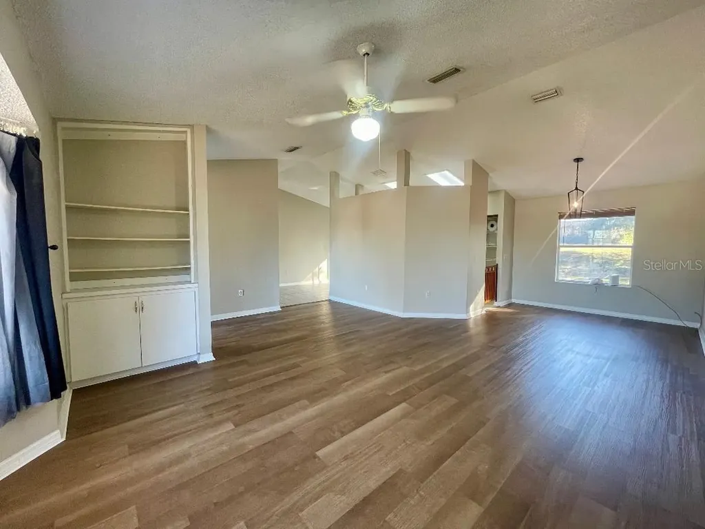 36422 Birdie Court Grand Island FL 32735