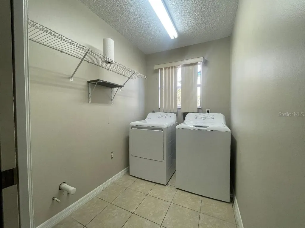 36422 Birdie Court Grand Island FL 32735