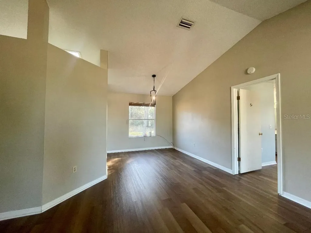36422 Birdie Court Grand Island FL 32735