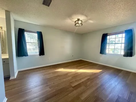 36422 Birdie Court Grand Island FL 32735