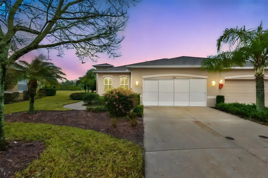 2203 Oakley Green Drive Sun City Center FL 33573