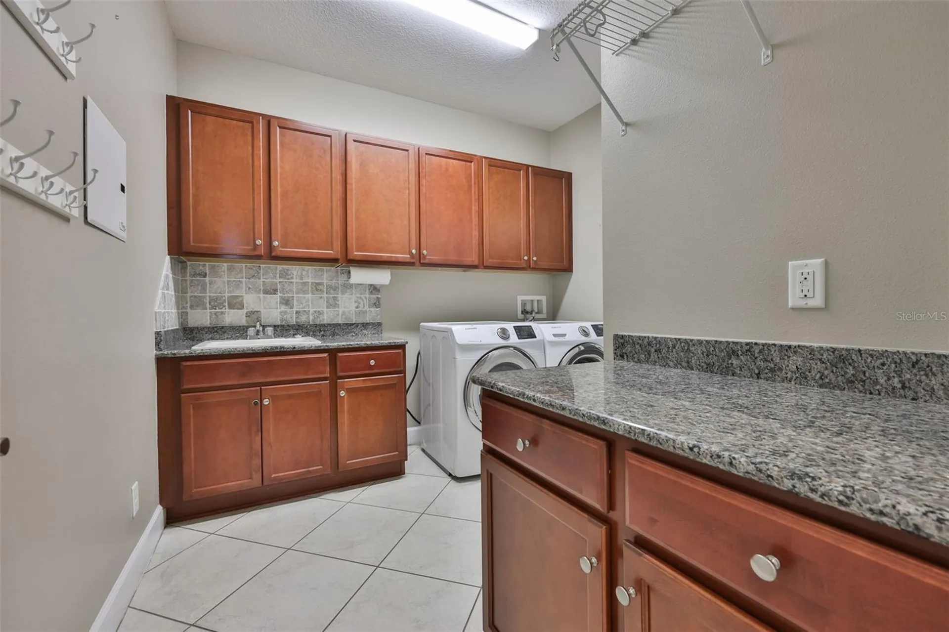2203 Oakley Green Drive Sun City Center FL 33573
