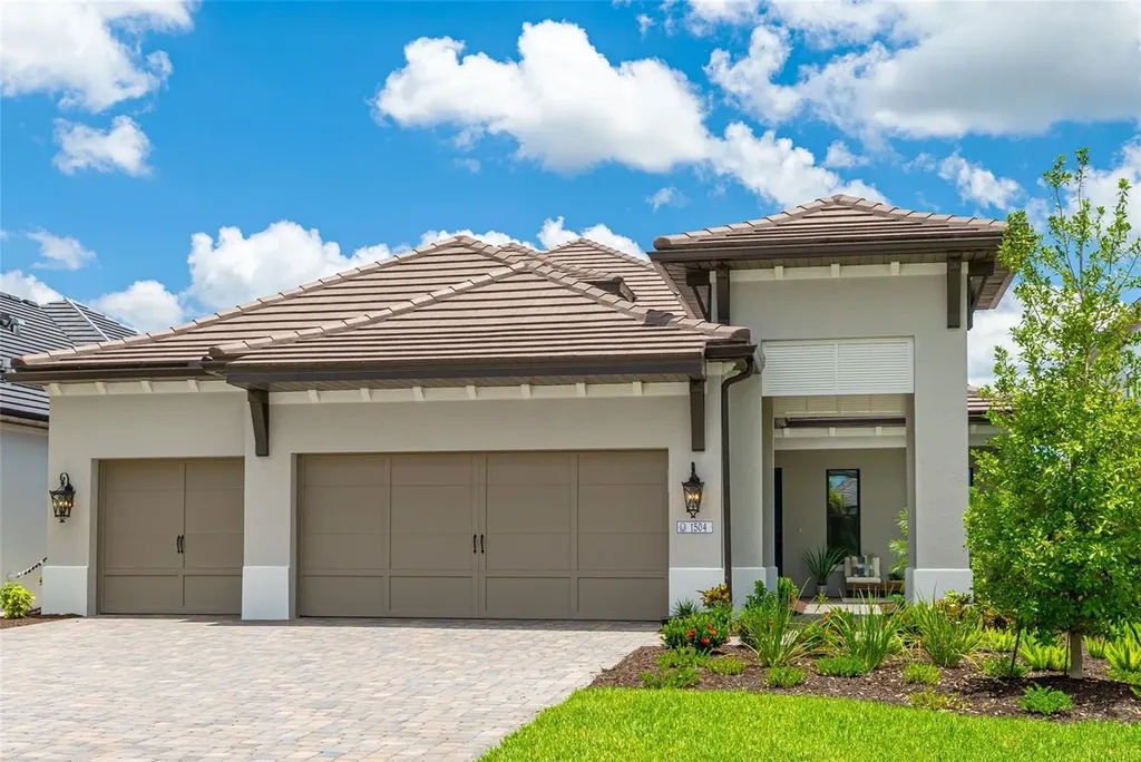 1504 Corfu Place Sarasota FL 34240