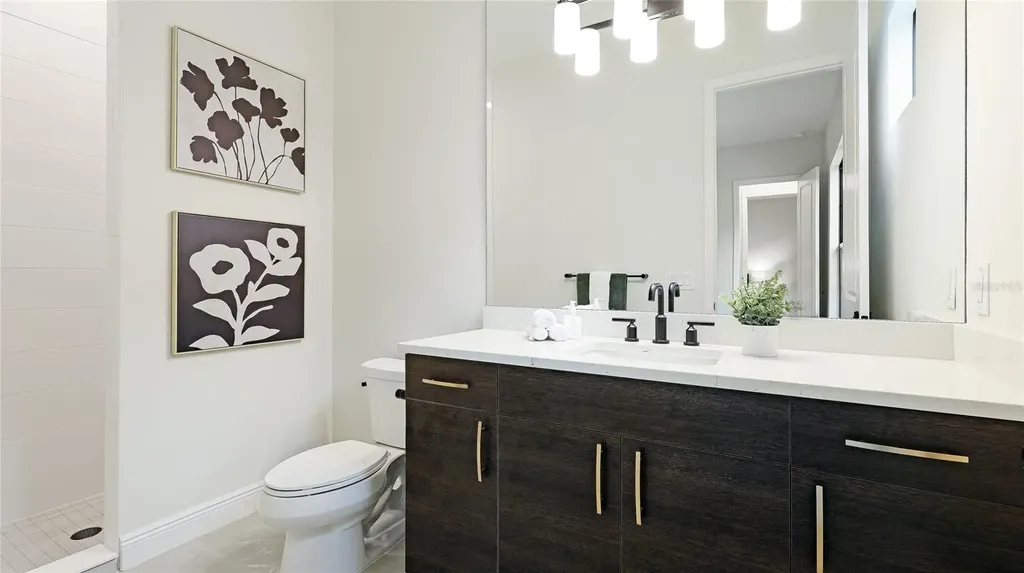 1504 Corfu Place Sarasota FL 34240