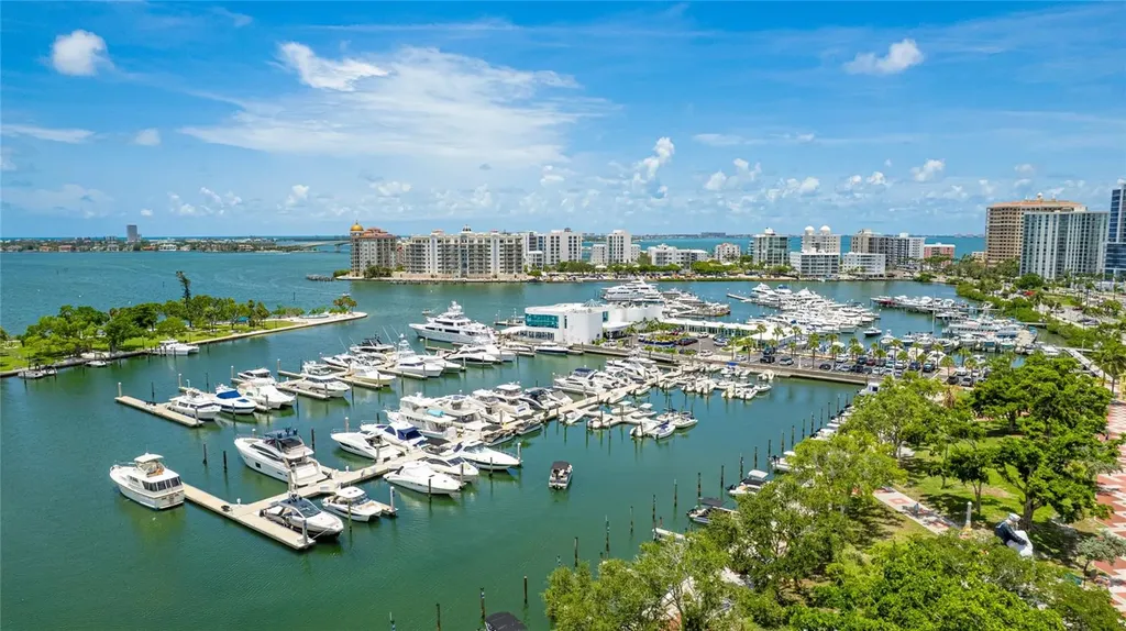 1504 Corfu Place Sarasota FL 34240