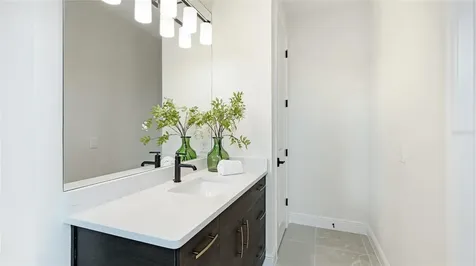 1504 Corfu Place Sarasota FL 34240