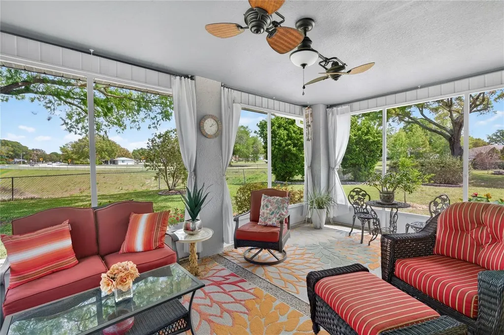 10447 SW 62nd Court Ocala FL 34476