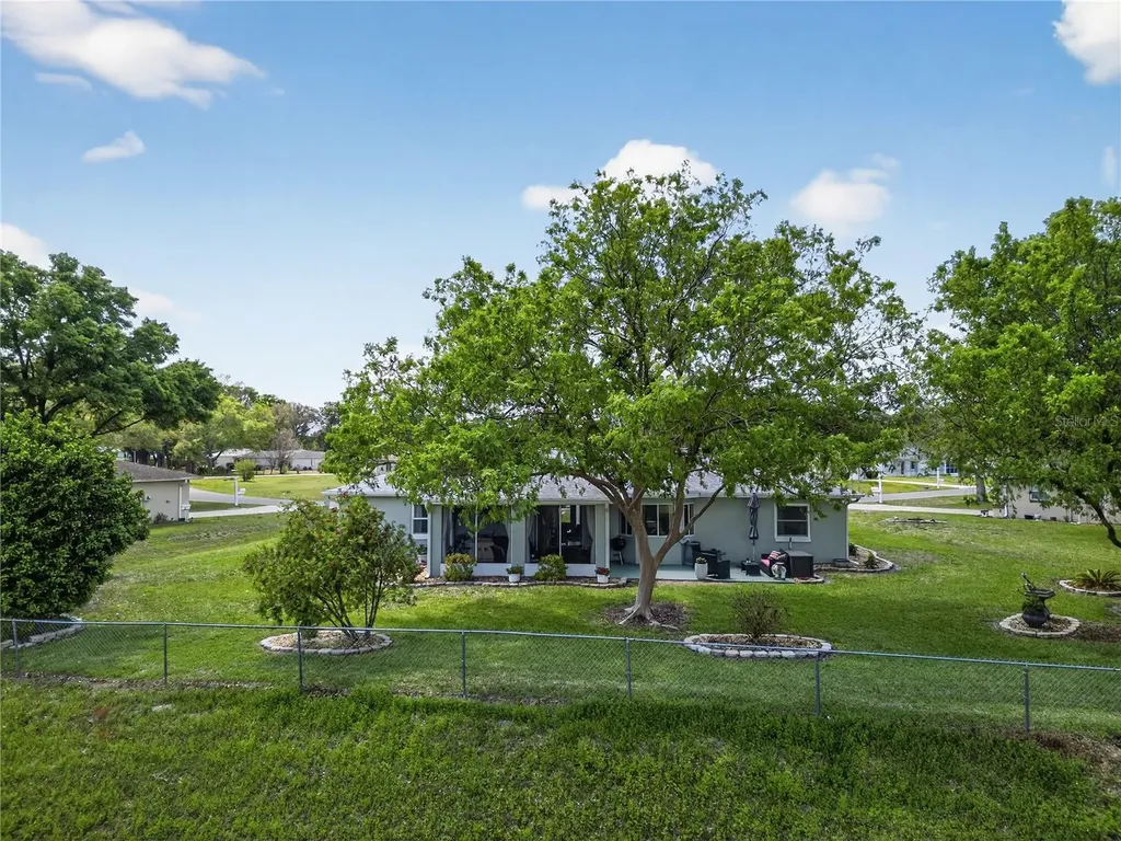 10447 SW 62nd Court Ocala FL 34476