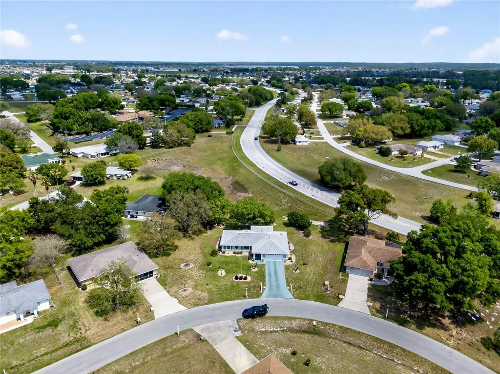 10447 SW 62nd Court Ocala FL 34476