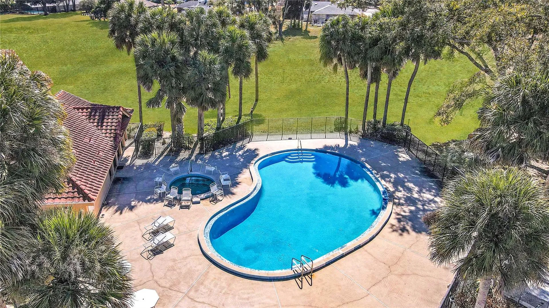 1192 N Fairway Drive Apopka FL 32712