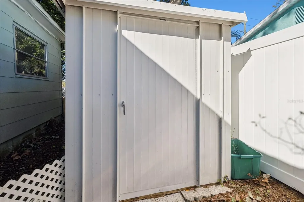 6049 9th Avenue S Gulfport FL 33707